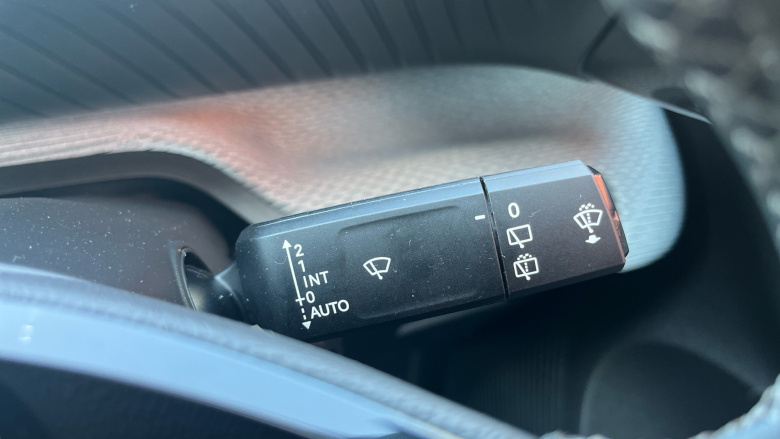 Citroen C3 1.2 Hybrid [110] Plus 5dr e-DCS6 Petrol Hatchback